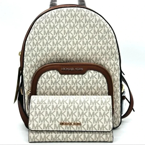 Michael Kors Medium Jaycee Zip Packet Backpack & Trifold Wallet Vanilla/Brown - Picture 2 of 16